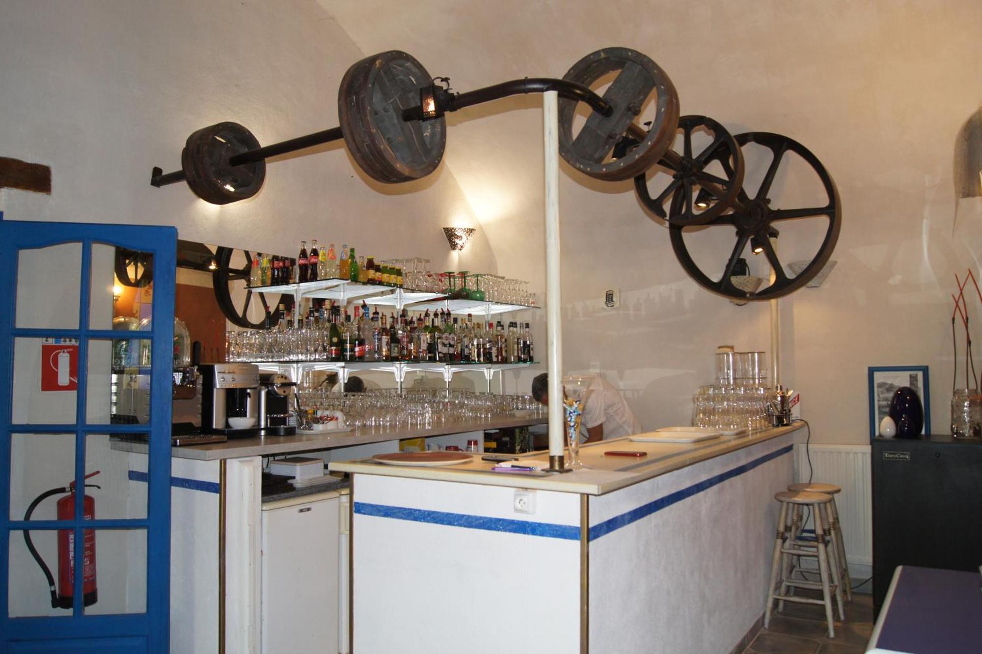 Logis Hotel Restaurant Le Domaine De L'Eau Vive Largentiere Bagian luar foto