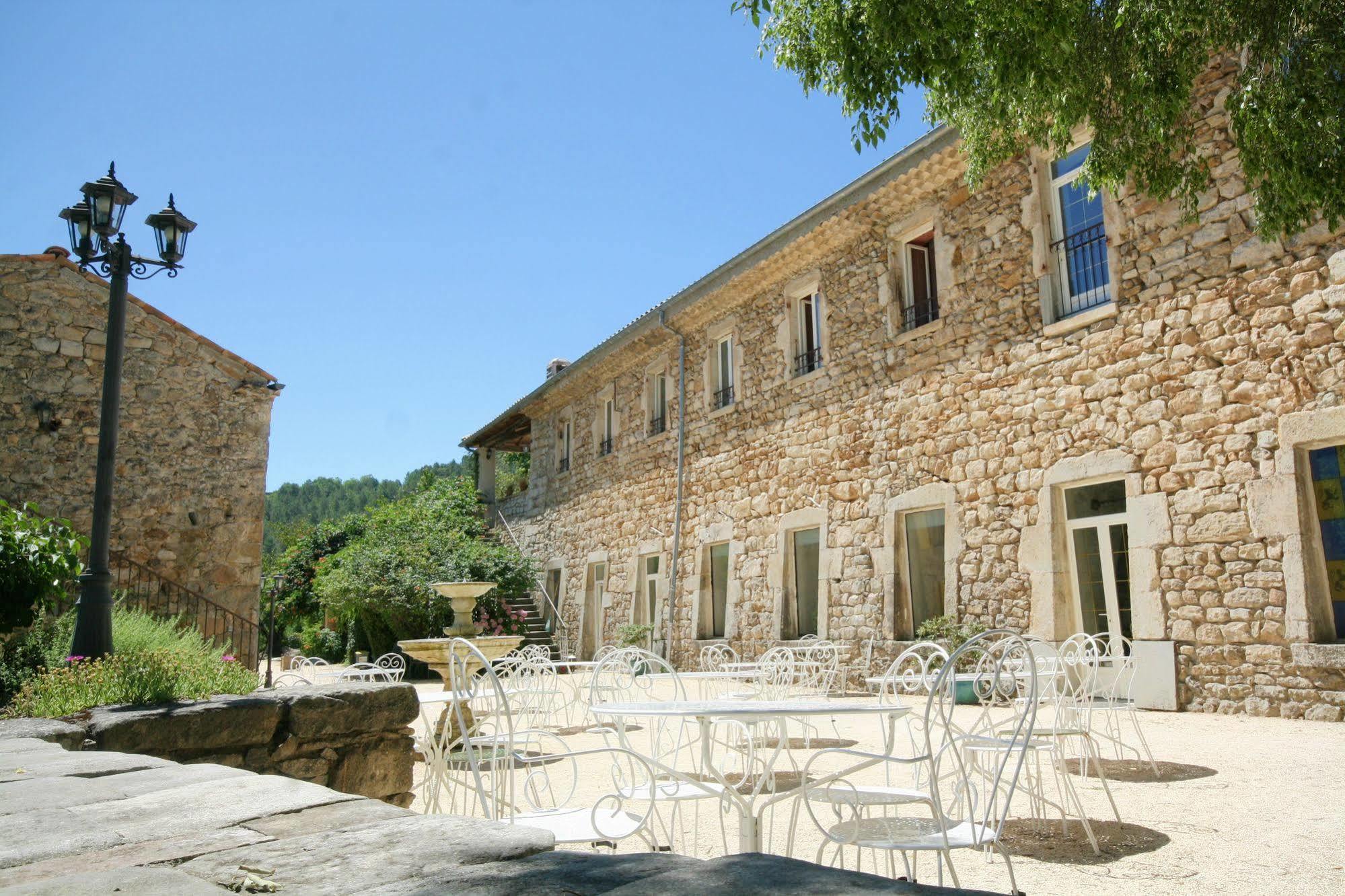 Logis Hotel Restaurant Le Domaine De L'Eau Vive Largentiere Bagian luar foto